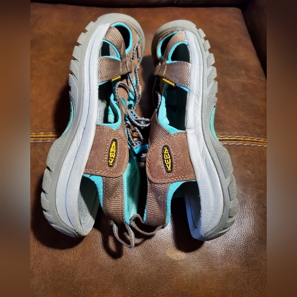 Keen Sandals Women's 7.5 Brown Teal Hiking Shoes Waterproof - Picture 5 of 9